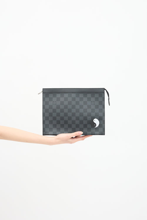Louis Vuitton Damier Graphite Pochette Voyage MM Clutch