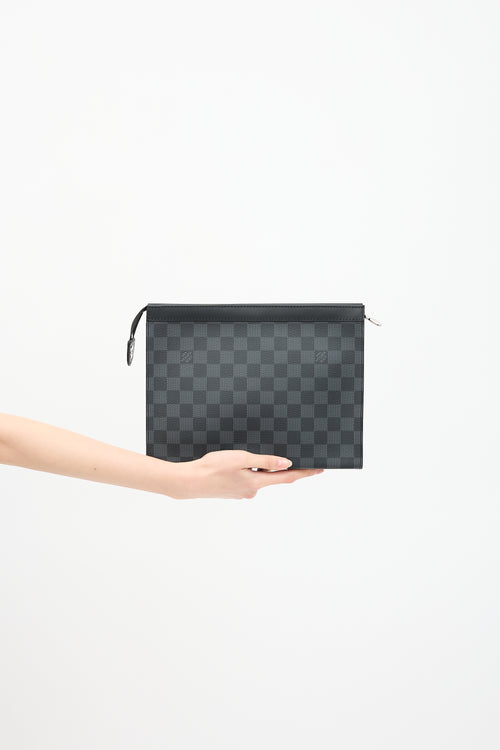 Louis Vuitton Damier Graphite Pochette Voyage MM Clutch
