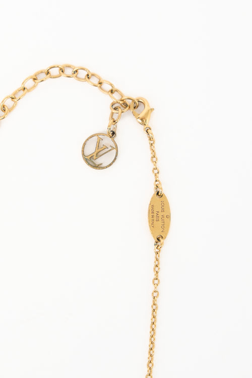 Louis Vuitton Essential V Necklace