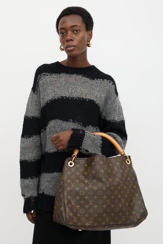 Louis Vuitton Monogram Artsy GM Tote Bag