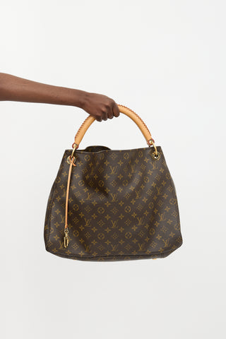 Louis Vuitton Monogram Artsy GM Tote Bag