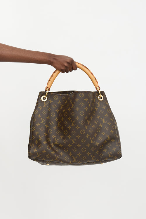 Louis Vuitton Monogram Artsy GM Tote Bag