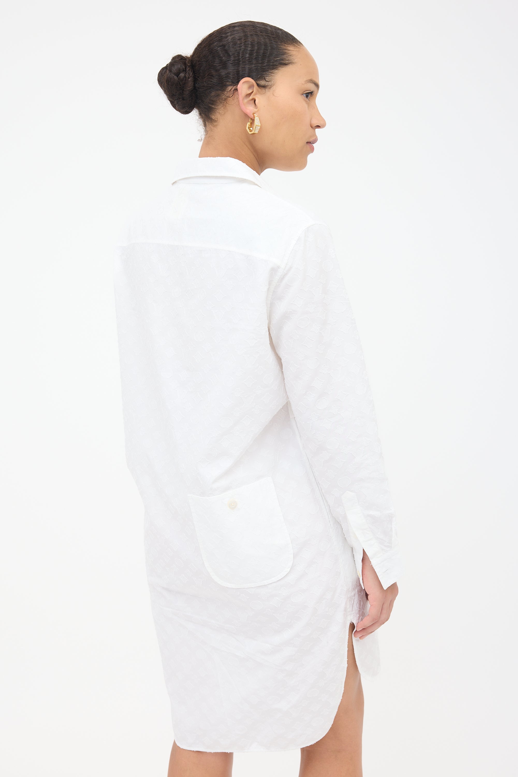 Louis Vuitton // Poplin Monogram Shirt Dress – VSP Consignment Louis Vuitton // Poplin Monogram Shirt Dress – VSP Consignment