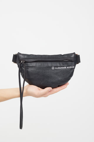 MM6 Maison Margiela Black Crinkled Leather Logo Belt Bag