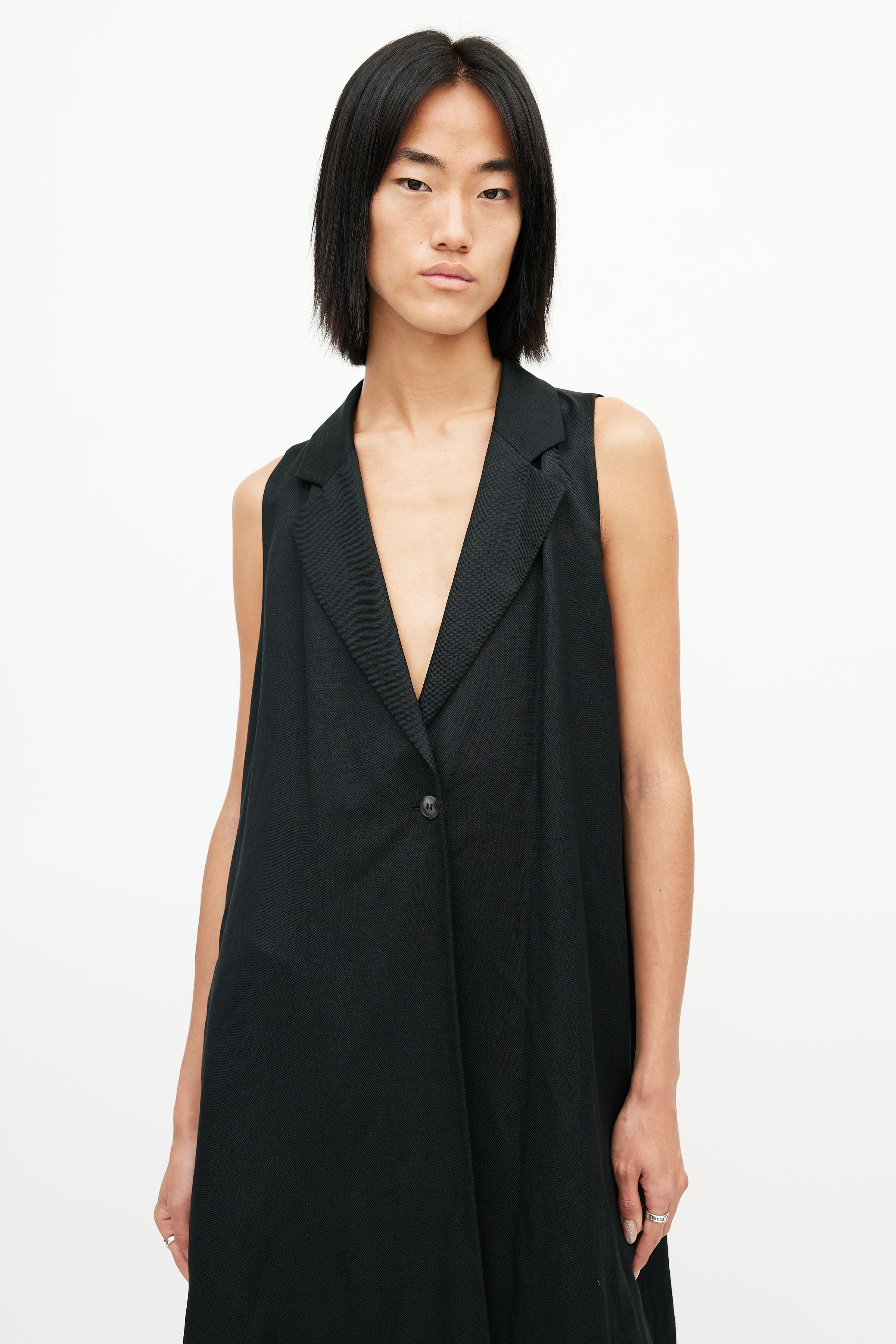 MM6 Maison Margiela // Black Sleeveless Blazer Dress VSP Consignment MM6 Maison Margiela // Black Sleeveless Blazer Dress VSP Consignment