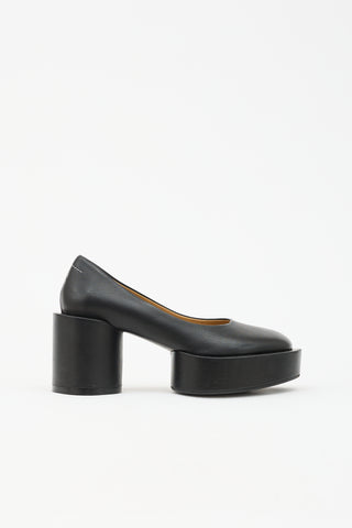 MM6 Maison Margiela Leather Décolleté Platform Pump