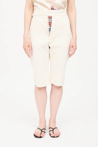 MandulaCropped Capri Jean