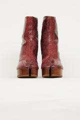 Maison Margiela Red & Black Textured Patterned Tabi Boot