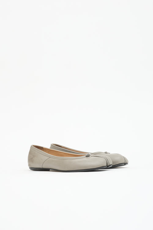Maison Margiela Leather Tabi Ballerina Flat