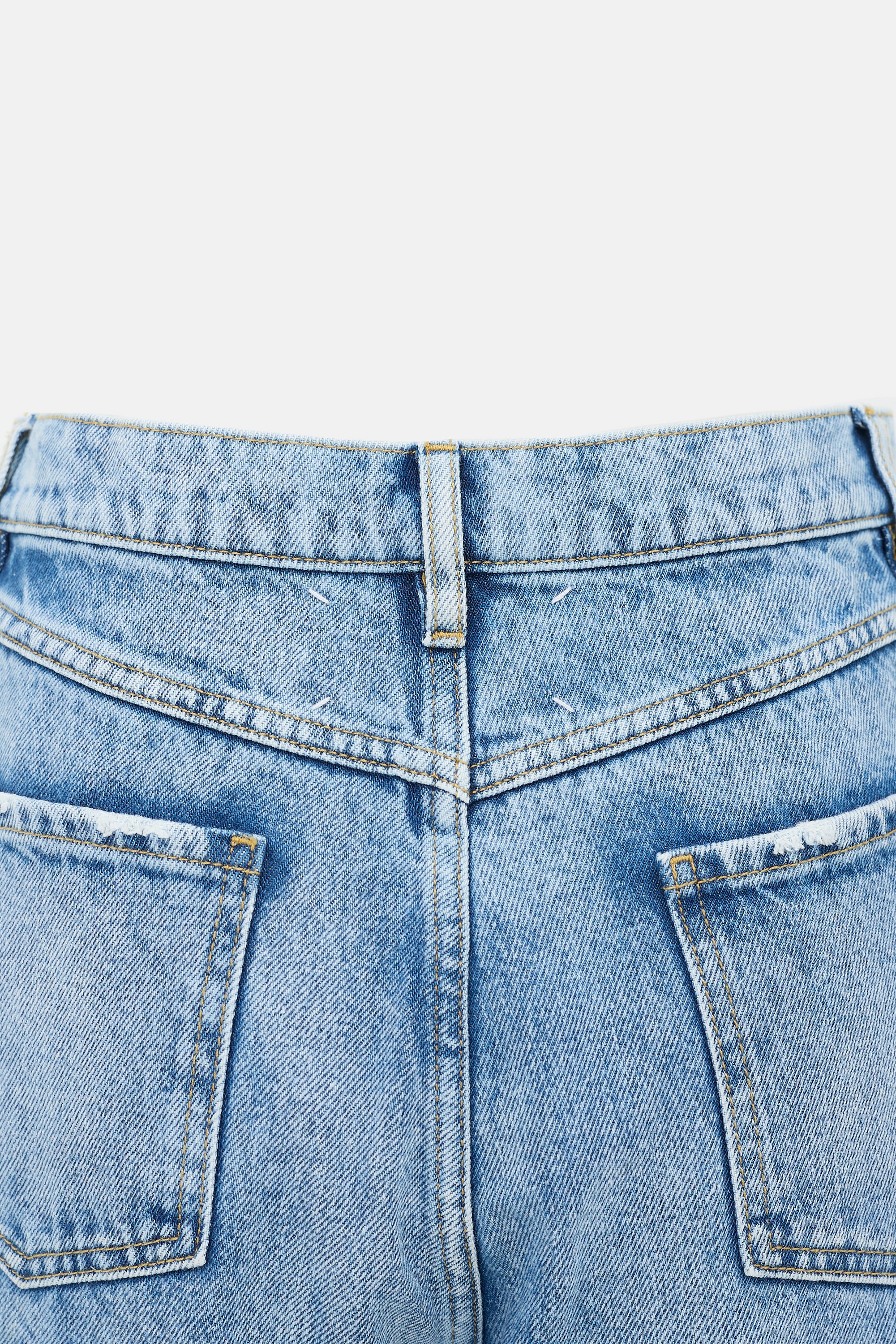 Maison Margiela // Mid Wash Distressed Jeans – VSP Consignment