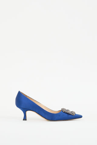 Manolo Blahnik Blue Satin Hangisi Pump