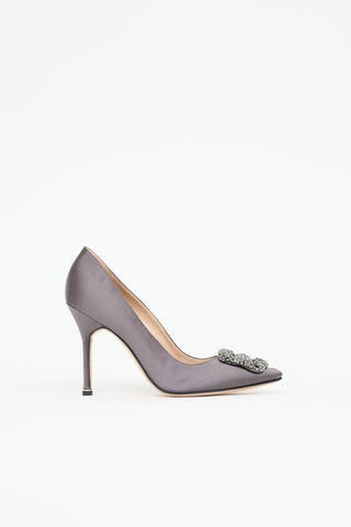 Manolo Blahnik Satin Hangisi Pump