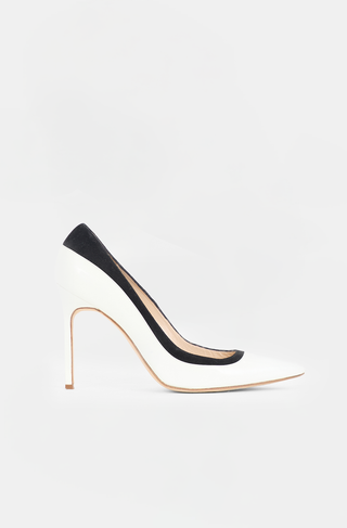 Manolo Blahnik Patent Trimmed Pump
