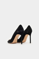 Manolo Blahnik Suede BB Pump