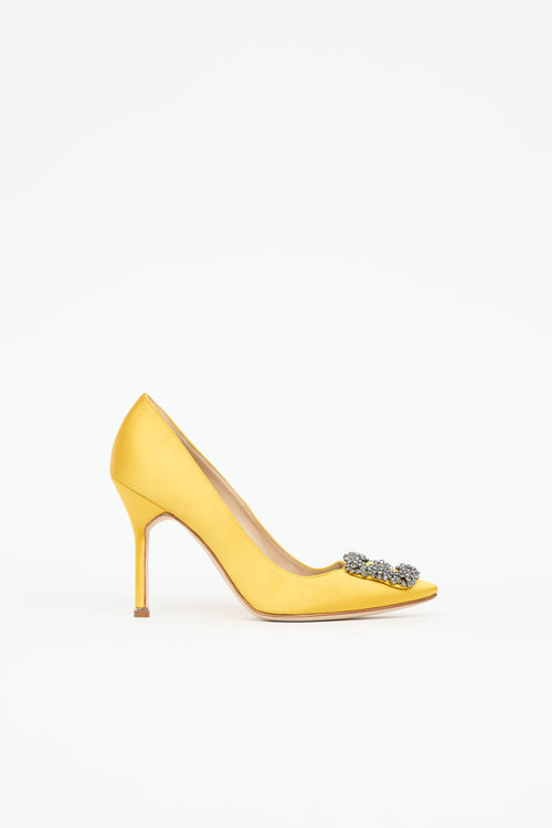 Manolo Blahnik Satin Hangisi Pump