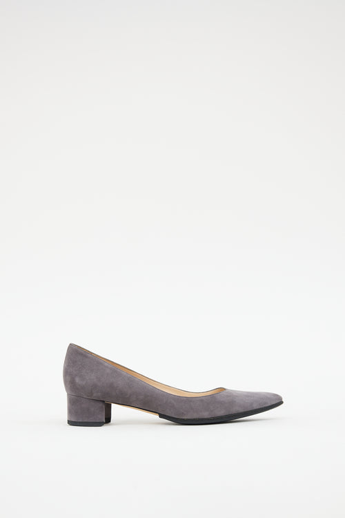 Manolo Blahnik Grey Suede Listony Pump