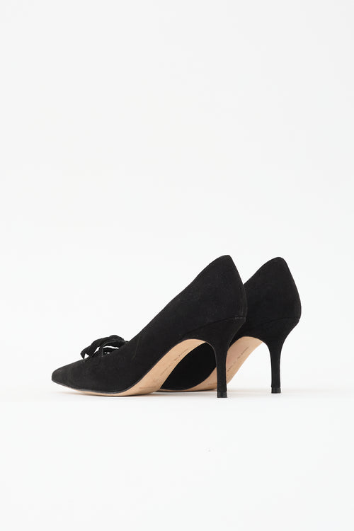Manolo Blahnik Suede Pointed Toe Pump