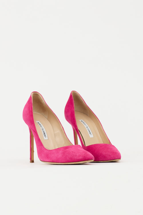 Manolo Blahnik Suede Pointed Toe Pump