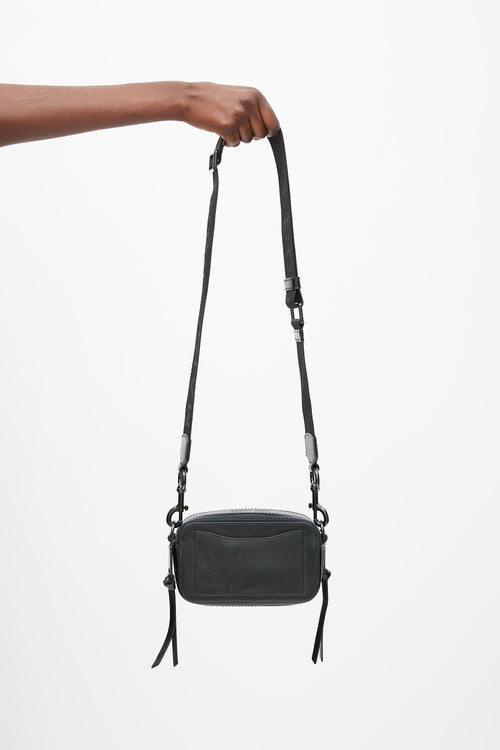 Marc Jacobs Black Textured Leather Snapshot Bag