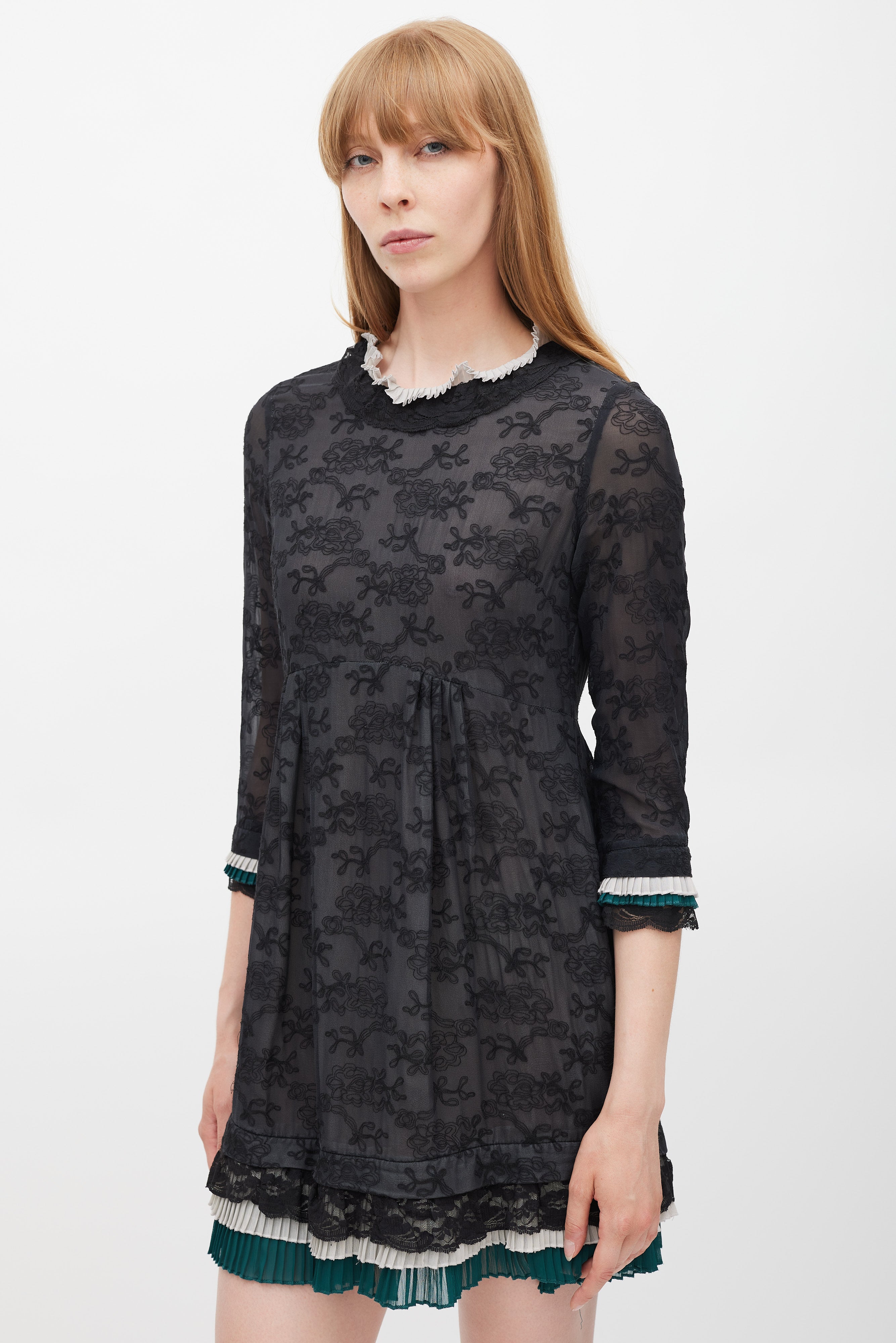Marc by Marc Jacobs // Black & White Silk Pleated Lace Dress VSP Consignment Marc by Marc Jacobs // Black & White Silk Pleated Lace Dress VSP Consignment