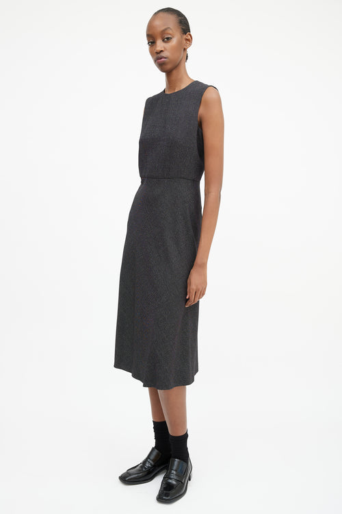 Max Mara Black & White Sleeveless Sheath Dress