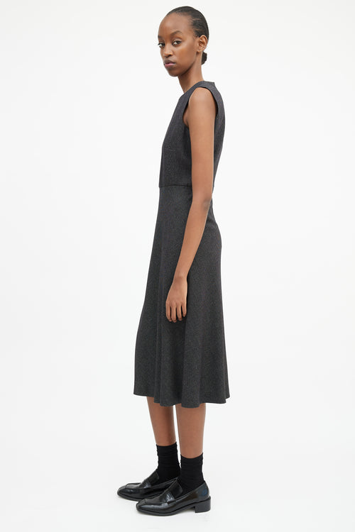 Max Mara Black & White Sleeveless Sheath Dress