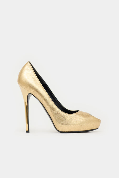 McQueen Leather Heart-Shaped Peep Toe Pump