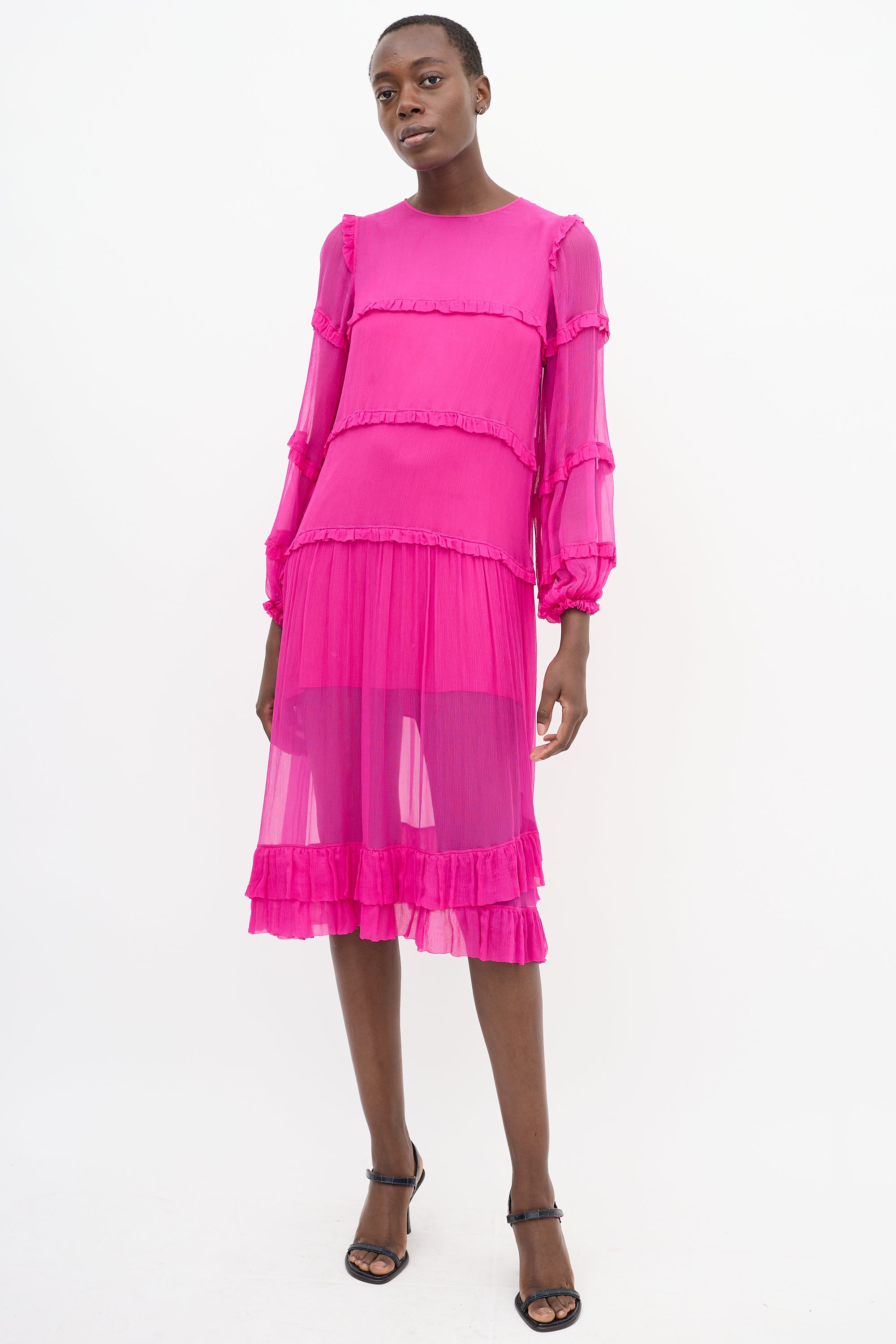 N°21 // Fuchsia Plissé Ruffle Trim Tier Midi Dress – VSP Consignment