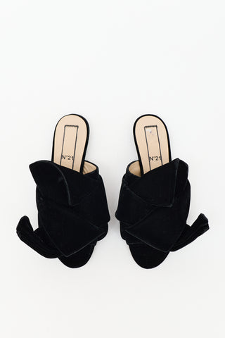 N°21 Velvet Knotted Sandal