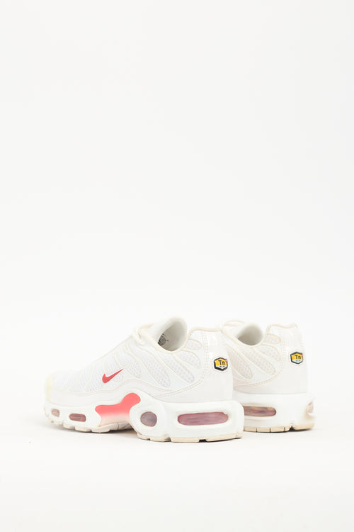 Nike White Air Max Plus Sneaker