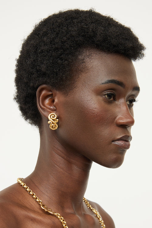 Nina Ricci Gold Tone Clip On Earrings