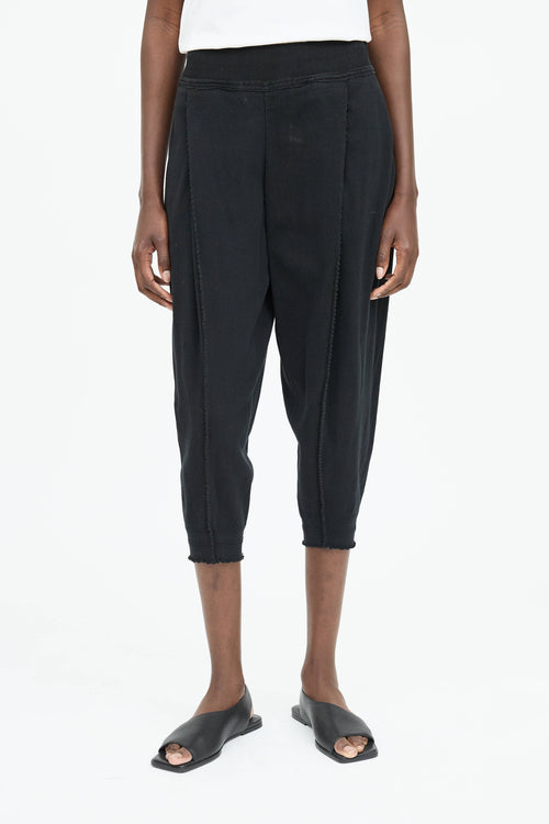 Issey Miyake Ribbed Crop Pant