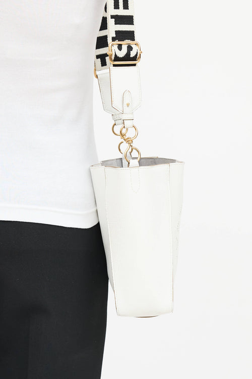 Stella McCartneyLogo Crossbody Bag