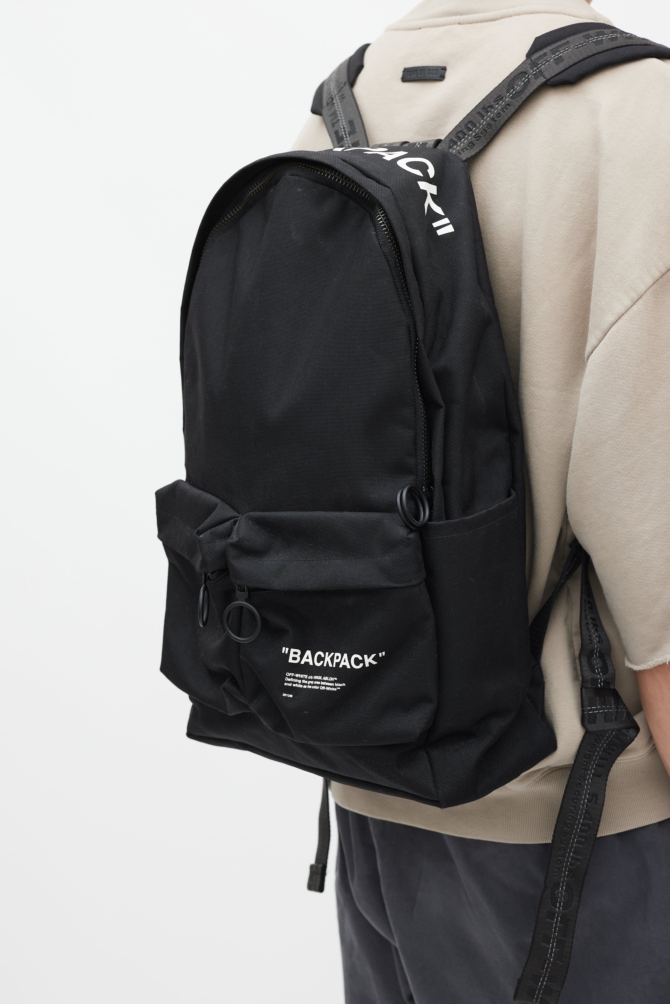 Off Shoulder Backpack Off-White // Black & White Logo Backpack – VSP Consignment