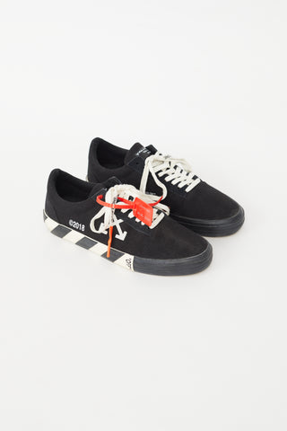 Off-White Black Canvas Vulcanized Low Top Sneaker