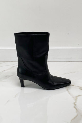 Black Leather Kitten Heel Boot