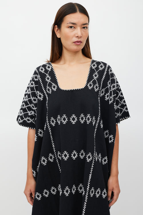 Pippa Holt Black & White Emboirdered No.60 Kaftan Dress
