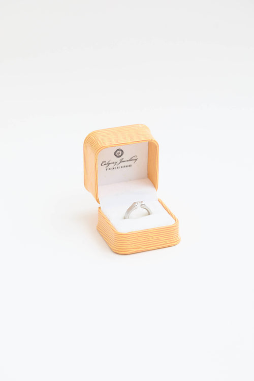 Fine Jewelry Platinum Floating Diamond Ring