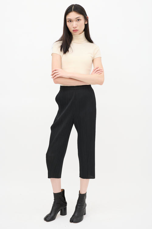 Pleats Please Issey Miyake Black Pleated Cropped Pant