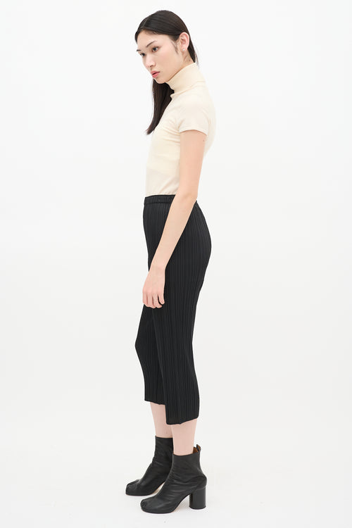 Pleats Please Issey Miyake Black Pleated Cropped Pant