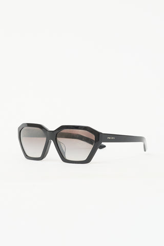 Prada SPR03VF Sunglasses