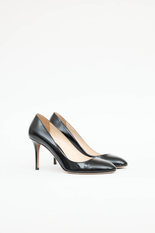 Prada Leather Saffiano Pump