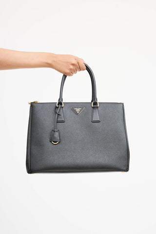 Prada Leather Gallerina Saffiano Bag