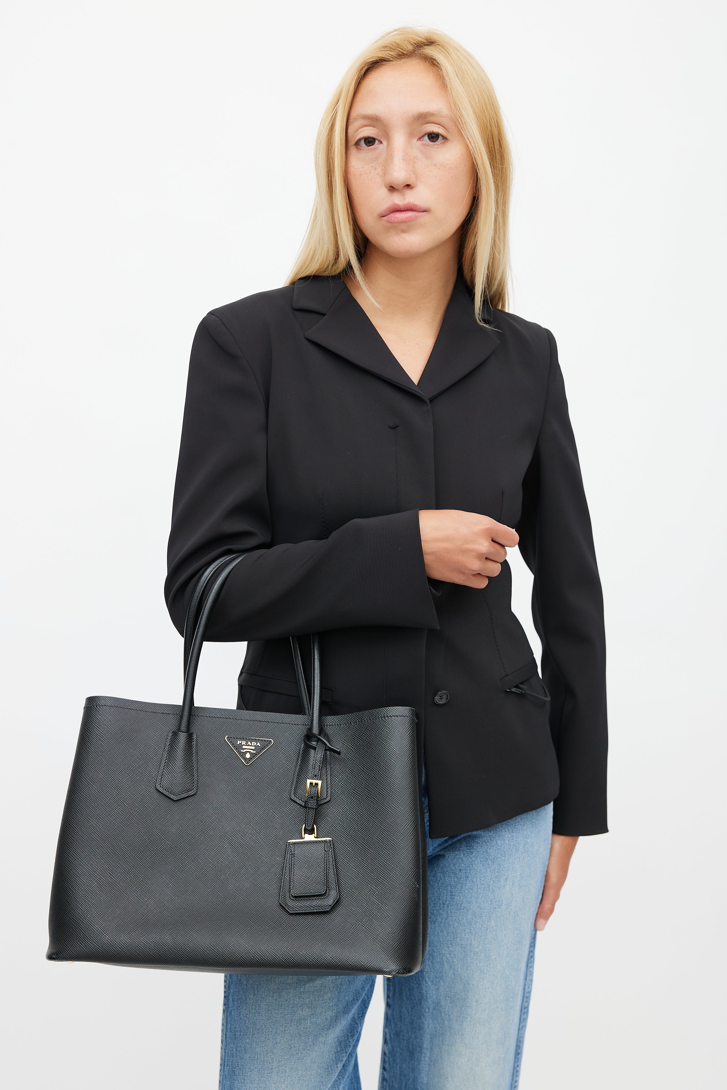 Prada // Taupe Saffiano Leather Galleria Bag – VSP Consignment