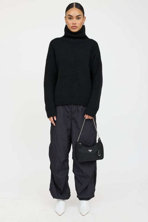 Prada Re-Edition 2005 Nylon Shoulder Bag