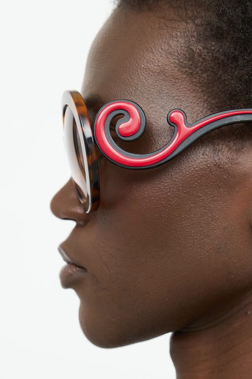 Prada SPR08T Minimal Baroque Sunglasses