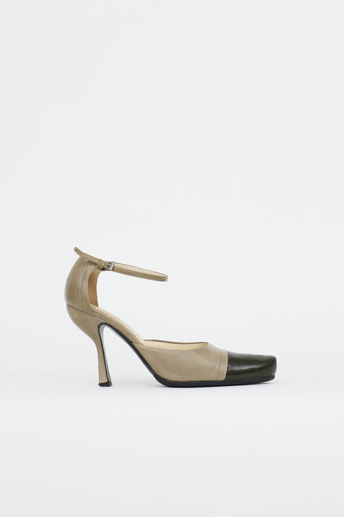 Prada Vintage Leather  Pump