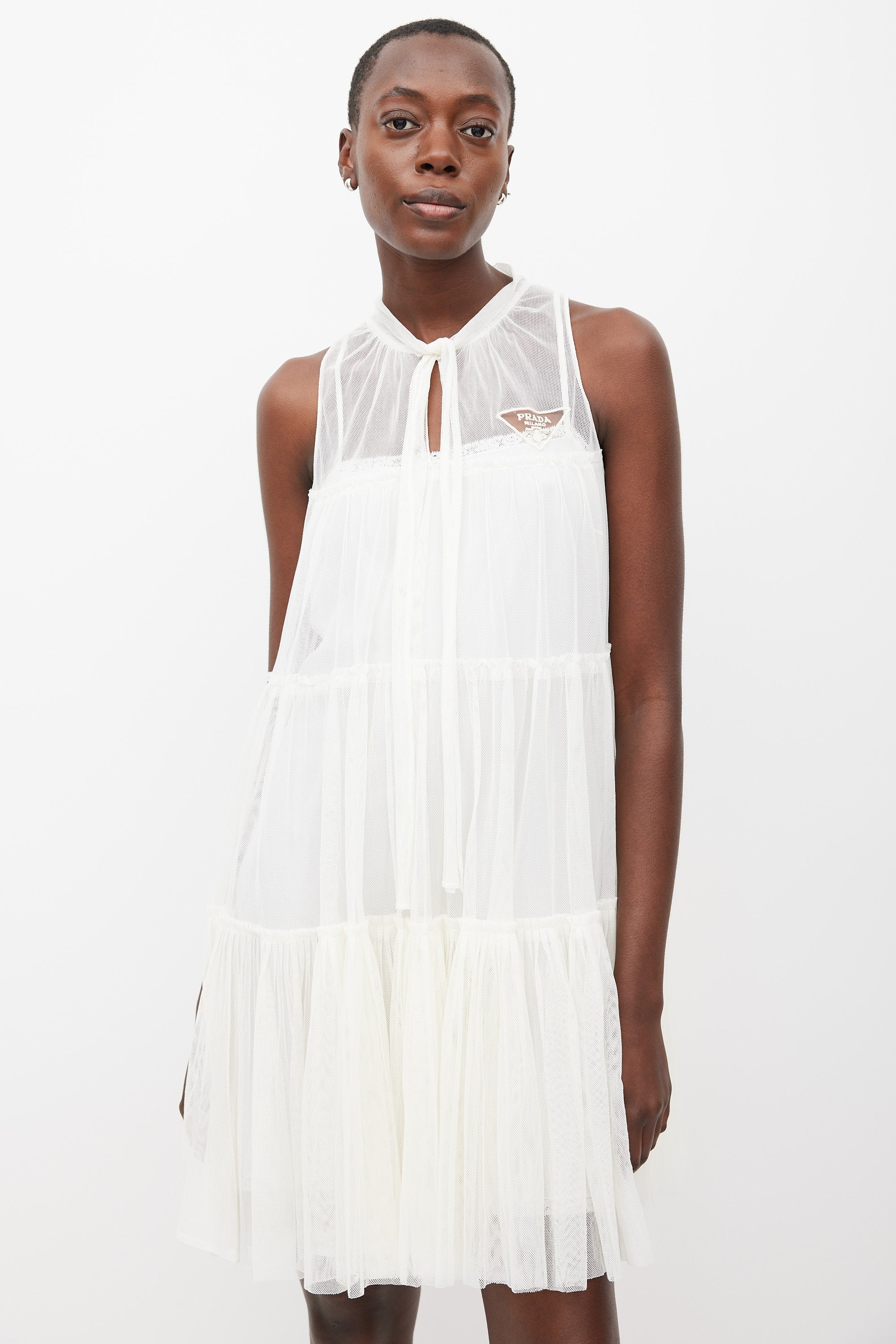 prada dress white Cotton Poplin Dress, Woman, White, Size 38 It features a loose fit Prada White Sequin Cocktail Dress