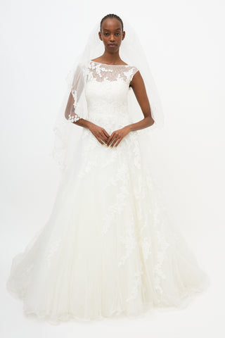 Pronovias Lace Wedding Dress