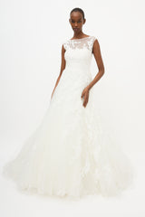 Pronovias Lace Wedding Dress